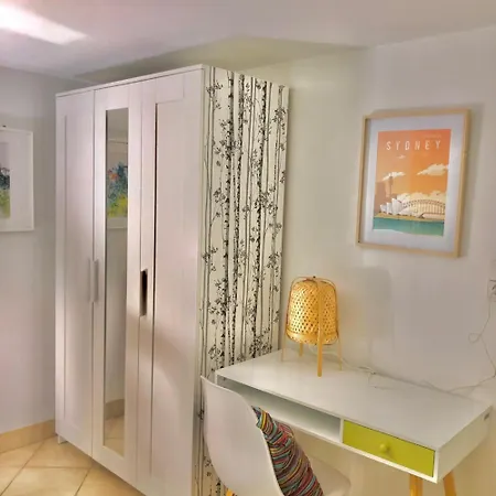 Apartment T2 Jardin Privatif 20mn De Paris Centre -disneyland *